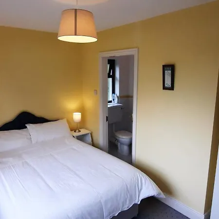 Hilltown House *